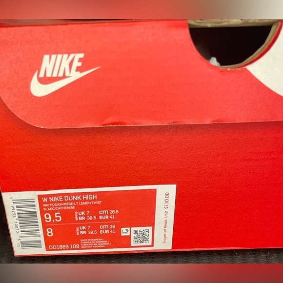 Nike Dunk High Size 9.5 Women - Picture 5 of 6